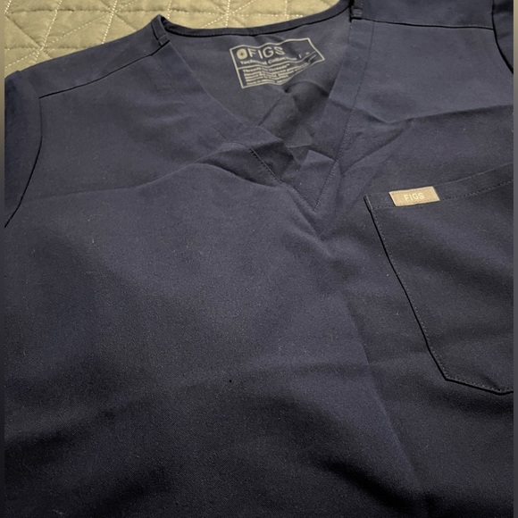 Figs Catarina - One Pocket Scrub Top - Navy - Small - Picture 5 of 7